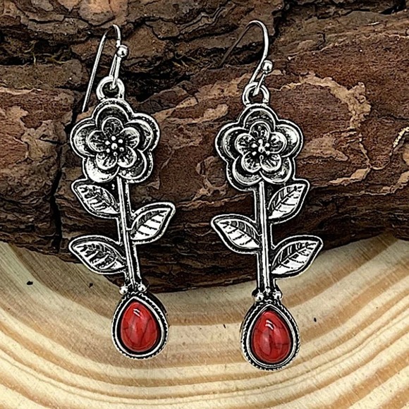 Vintage Handmade Flower Earrings Boho Dangle Dainty - Picture 3 of 5